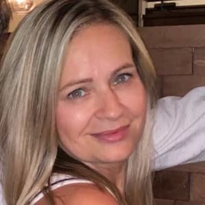 Meet your Posher, Ivy